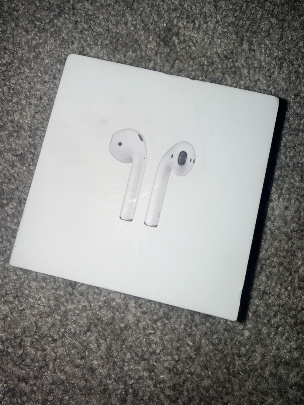 Apple White AirPods with Charging Case Retail Box